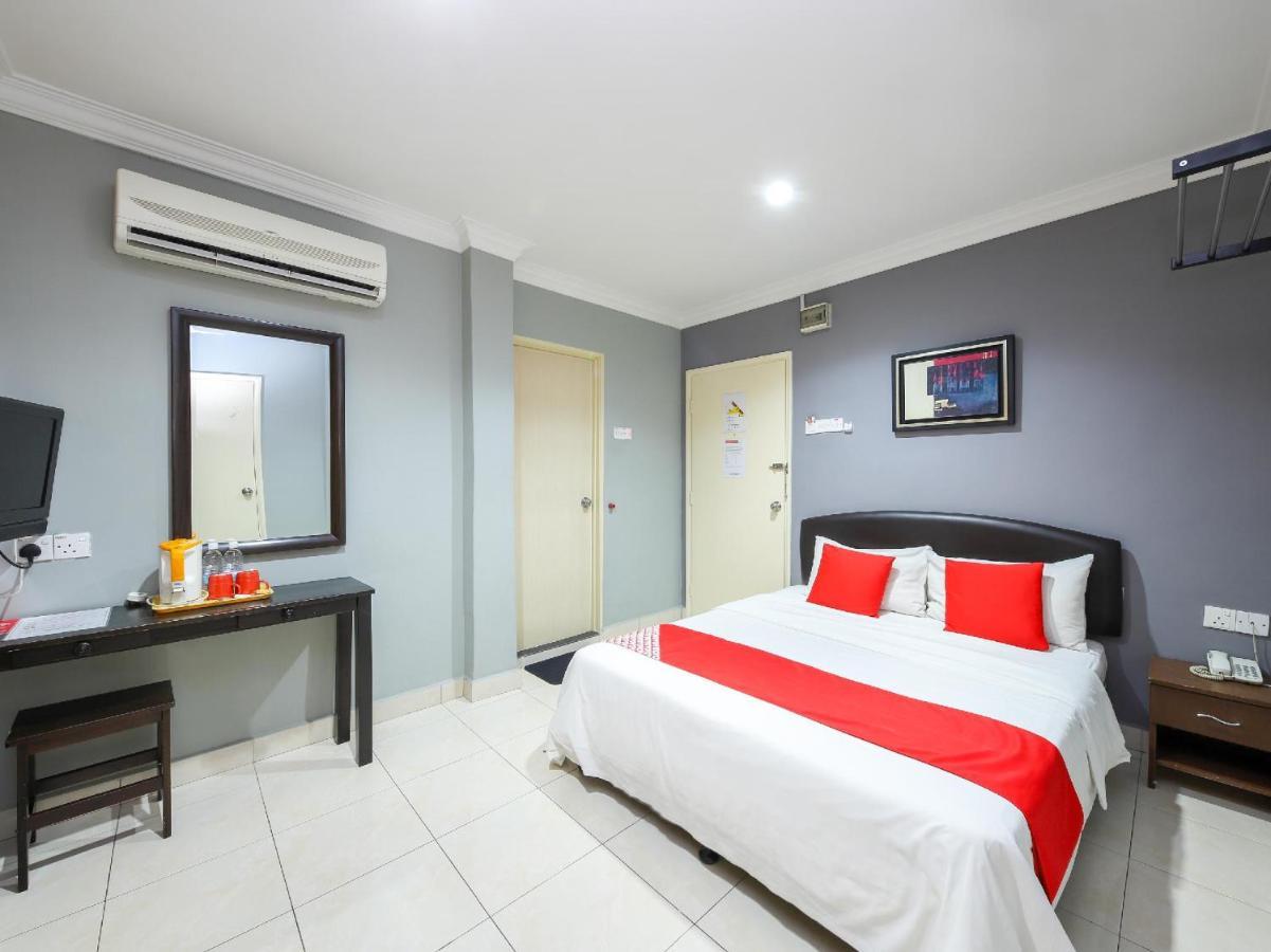 Puteri Ampang Hotel Exterior photo