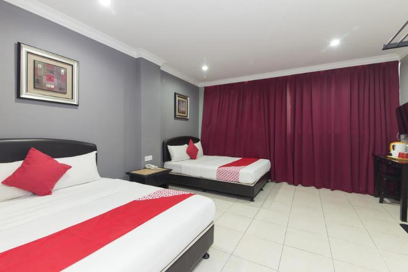 Puteri Ampang Hotel Exterior photo